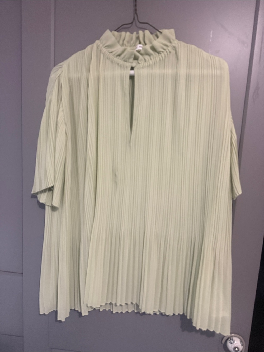 SAMSOE Light Green Pleated Ruffle-Neck Blouse